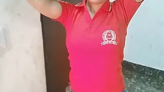 School Girl ko nanga kar ke choda