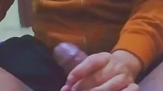 In the handjob of a beautiful woman when the house is quiet