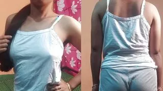 Indian Desi Indian School Girl  Wet Pussy Sex , desi  Indian 18 + years  girl  fucked by her stepbrother