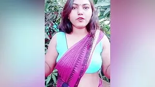 Desi Village girl outdoor first time video, desi village girl video, desi village outdoor video