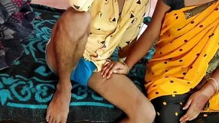 Punjabi Mosi Ki Bare Gori Gand Dekh Ke Mosi Ko Saari Raat Pella Phool HD Hindi