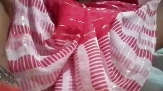 Desi bhabhi's new nenuya se chudai