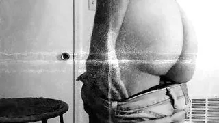 Kinky jester revealing amazing tight ass