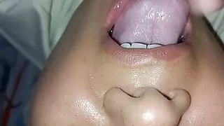 Excellent blowjob from my girlfriend, she sucks it tenderly