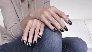 Lady Victoria Valente - Black Fingernails