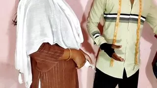 Desi Bhabhi got Fucked by Dress Tailor after he Accidentally Touched her Pussy