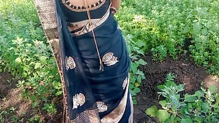 Aunty ki  tight pussy ,hot sexy aunty uncle ki wife