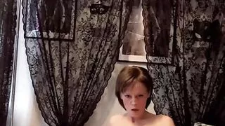 Angelina bored and wer horney and wants to fawk