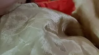 Saree Masturbate