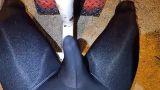 I finish training too horny and wanting to fuck everything I see on the street