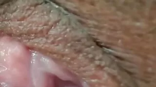 My sexy sister-in-law herself fingered her and extracted the juice