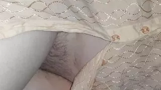 When I came to my stepmother's room, her pussy was wet.