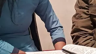 Teacher Ne Student Ki Chudai Ki Ghar Par Class Le Bhane Hindi Audio