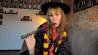 Magic moments with Horny Hermione !!