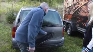 Beautiful blonde does blowjob in the car and gets fucked at home