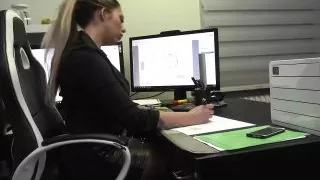 Curvy babe with huge tits solves the problem with sucking and fucking huge cock un the office