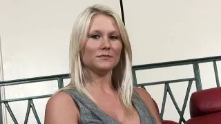 Look at my hot blonde stepsister and her tight pussy