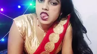 Wife Took Back Massage From her Husband , he starts massaging her and her  Year Old Agent Bathroom College Mature Outdoor Sch