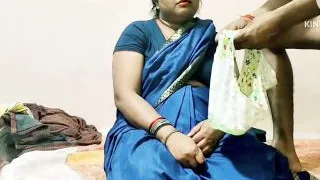 Mom&#039;s fucked by neighbour boy&#039;s