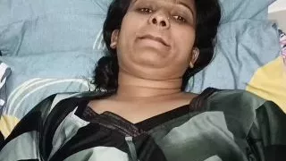 Close up pussy fuck by using silicon condom