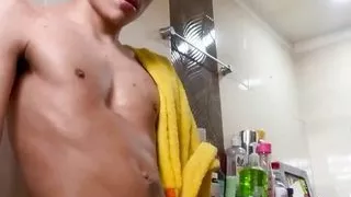 Andreszp Plays with Himself and Jerks and Cums