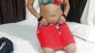 Maid fucked for Valentine's gifts