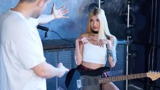 Hot stepsister suck and fuck lucky stepbro after playing on guitar