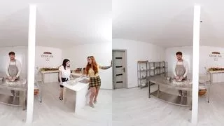 Turned On at the Bakery - Virtual Real Porn