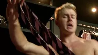 Twinks enjoy a threesome banging on the floor, by the