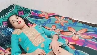 Mai jab soyi thi abbu jan  aake mujhe chodne lge