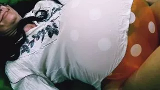 Friends WIFE offers me her sensational body