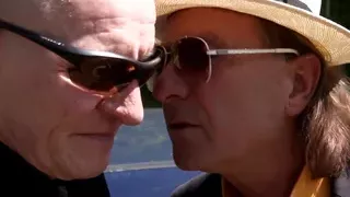 Hot threesome fuck with hot babe Scarlet Rose