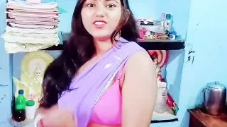 Sharing a bed with seductive mature milf stepmom