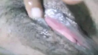 Arlen Bitch gets horny and starts masturbating