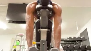 Bench work out! Back and shoulders!