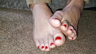 My freshly pedicure toes for Valentine's day!