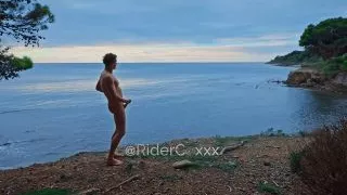 RiderCoxxx, hiking naked along the coast, showing off and cumming