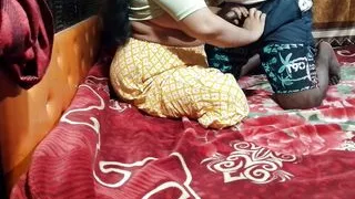 Neighbour Indian Bhabhi Fucked with Her Devor