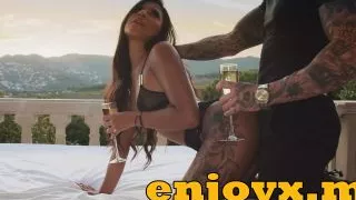 Horny babe Andrea Retali has a wild smash session with a sexy sunset backdrop. Incredible total HD porn!