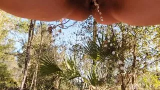 Solo piss on side of the road while ignoring phone call