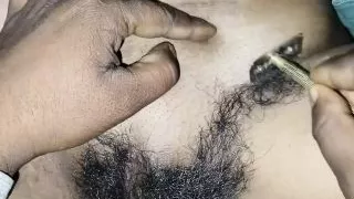 Bhabi Ne Apni Chut Ke Baal Bna Kar Masti Ki