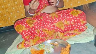 বৌদি কে ইংরেজি মদ খায়িয়ে খুব চুদলাম !! I gave my wife English wine and fucked her very hard