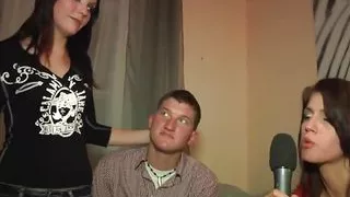 Lesbian kissing pussy fucking pussy licking threesome