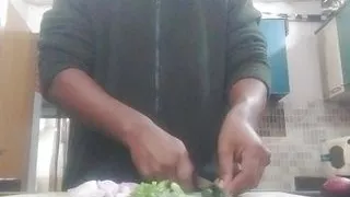 Ghar Ka Kam Kara Bhabhi Ne Wow Boys