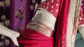 Lal saree wali bhabhi ko pel diya