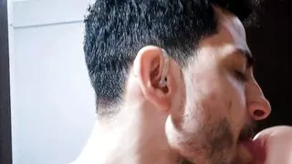 The new sex man who makes his wife an orgasm maniac when her husband can't make her happy