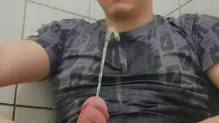 Gay 18 year old pisses in her mouth