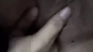 4 minutes of sensual release with Raven