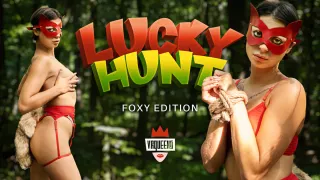 Lucky Hunt FOXY - VRQueens