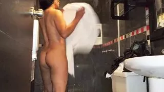 On my way out and really wanting to fuck I couldn't wait it was so yummy I want so much more.....